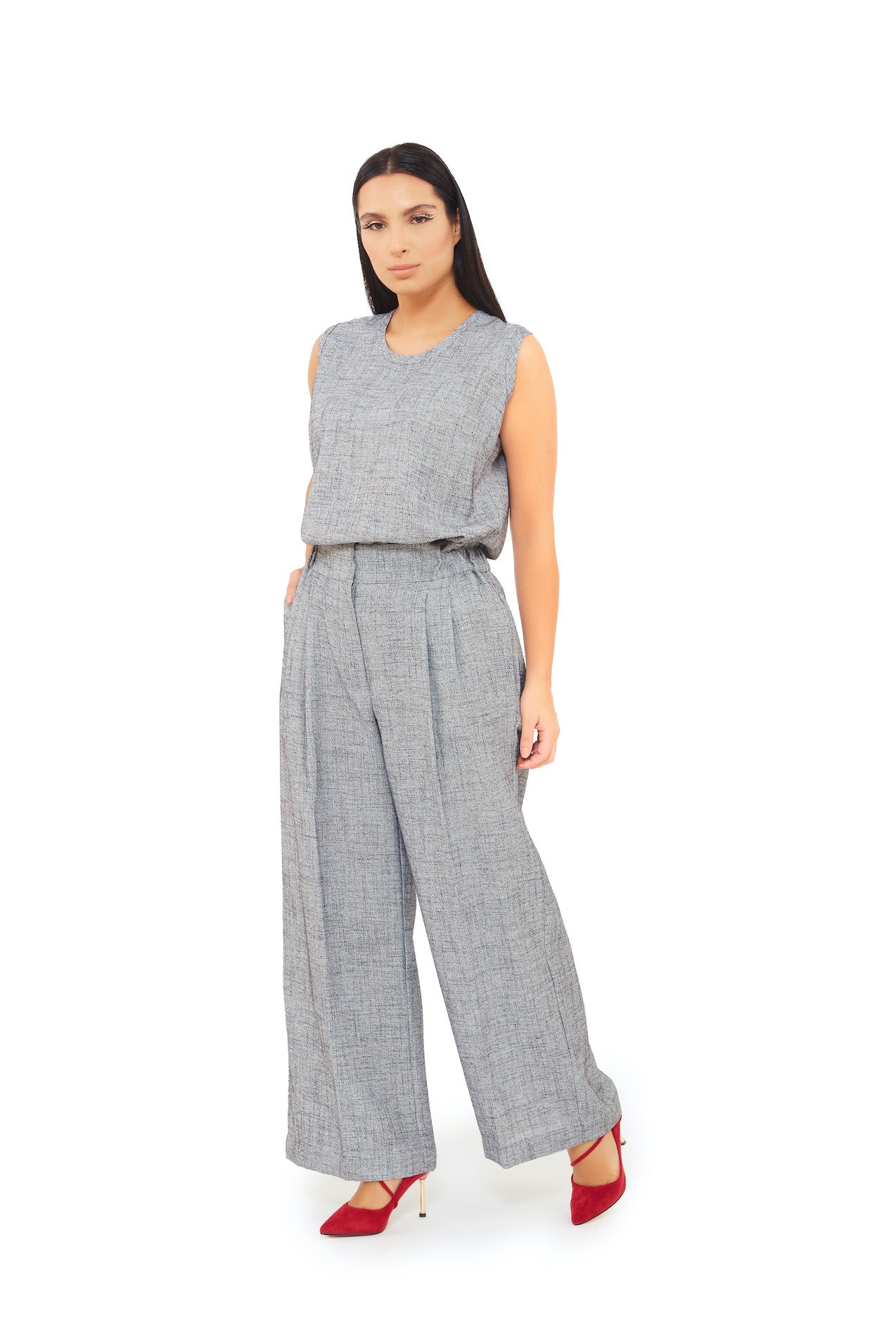 Chic Linen Set: Straight Wide Legs and Pockets